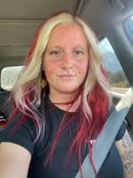 Sitter Profile Image: April E.