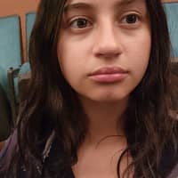 Sitter Profile Image: Ashley L.