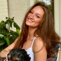 Sitter Profile Image: Abigail K.