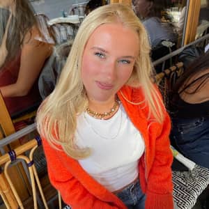 Sitter Profile Image: Ingrid T.