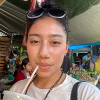 Sitter Profile Image: GABRIELA F.