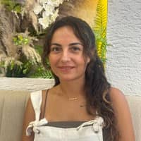 Sitter Profile Image: Duygu G.