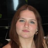 Sitter Profile Image: Lauryn C.