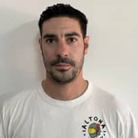 Foto de perfil del cuidador: Omar G.