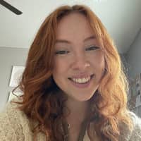 Sitter Profile Image: Josie L.