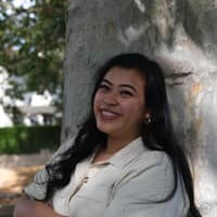 Sitter Profile Image: Vanessa Ross G.