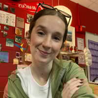 Sitter Profile Image: Olivia C.