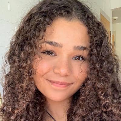 Sitter Profile Image: Tearia B.