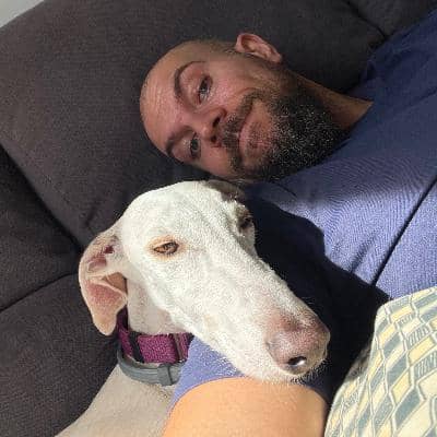 Sitter Profile Image: Roger B.