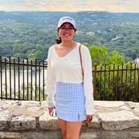 Sitter Profile Image: Saarah S.