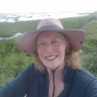 Sitter Profile Image: Mary R.