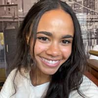 Sitter Profile Image: Livya R.