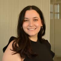 Sitter Profile Image: Ava D.