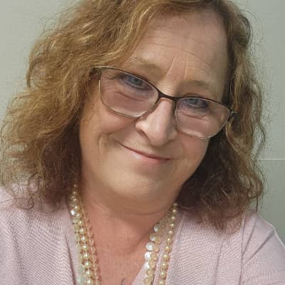 Sitter Profile Image: Cheryl L.