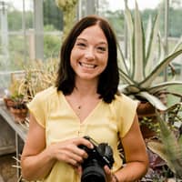 Sitter Profile Image: Lindsey H.