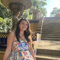 Sitter Profile Image: Emily Q.