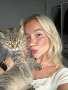 Sitter Profile Image: Charis D.