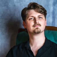 Sitter Profile Image: Logan K.