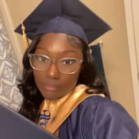 Sitter Profile Image: Shaniah P.