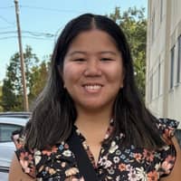 Sitter Profile Image: Amanda N.