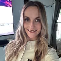 Sitter Profile Image: Breane R.