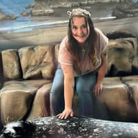 Sitter Profile Image: Bruna M.