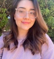 Sitter Profile Image: Elizabeth F.