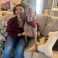 Sitter Profile Image: Isis T.