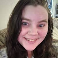 Sitter Profile Image: Sarah F.