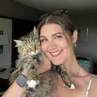 Sitter Profile Image: Angelina D.