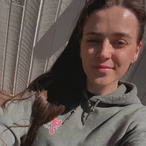 Sitter Profile Image: Shianne D.