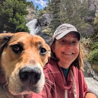 Sitter Profile Image: Leslie N.