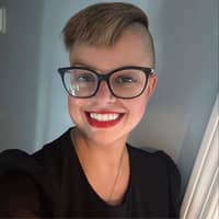 Sitter Profile Image: Ashley K.