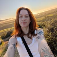 Sitter Profile Image: Elly G.