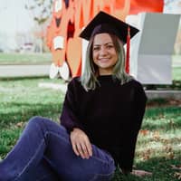 Sitter Profile Image: Erin H.