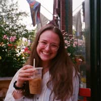 Sitter Profile Image: Emma M.