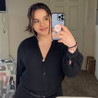 Sitter Profile Image: Maria B.