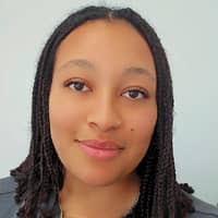 Photo de profil du pet sitter : Kenza C.