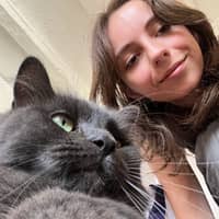 Sitterprofilbild: Lilou B.