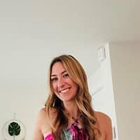 Sitter Profile Image: Michelle F.