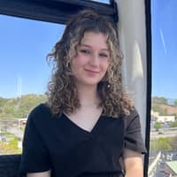 Sitter Profile Image: Mackenzie L.