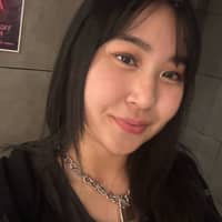 Sitter Profile Image: Amanda H.