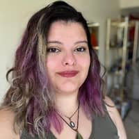 Sitter Profile Image: Isabella G.