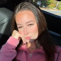 Sitter Profile Image: madison c.