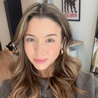 Sitter Profile Image: Christina C.