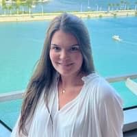 Sitter Profile Image: Isabel C.