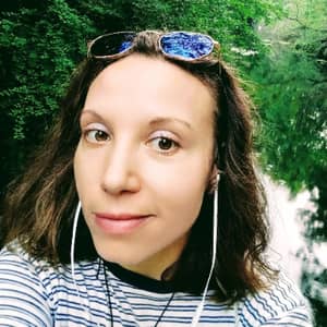 Sitter Profile Image: Laetitia J.