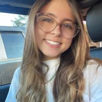 Sitter Profile Image: Maria O.