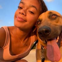 Sitter Profile Image: Amelia N.