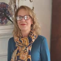 Sitter Profile Image: Melinda H.